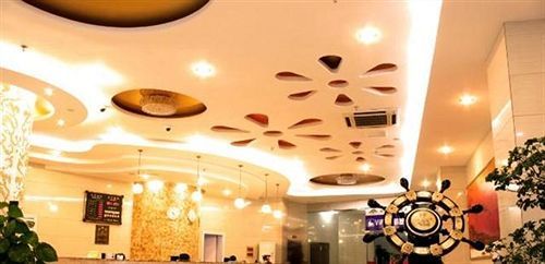 Jiujiang Bonnie Express Business Hotel Екстериор снимка